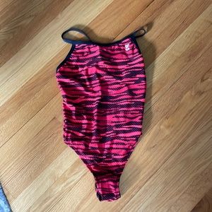 TYR one piece bathing suit - red/black size 40